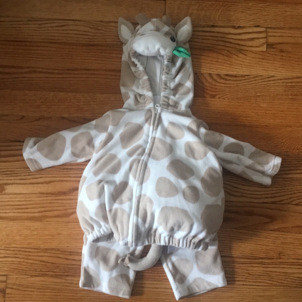 Carter’s 3-6 Mth Giraffe Costume